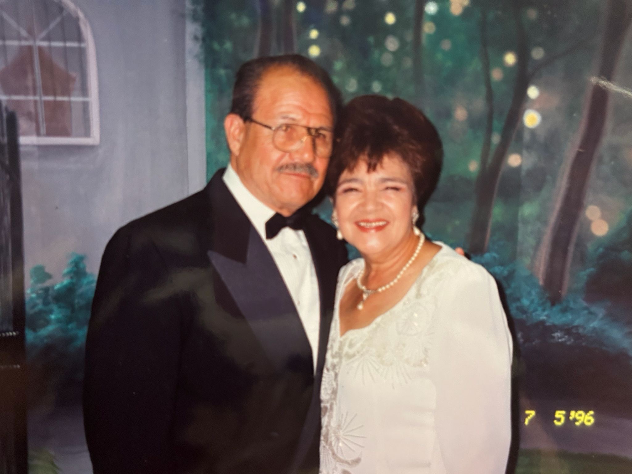 Abuelita María de Jesús y Abuelito José Baltazar
